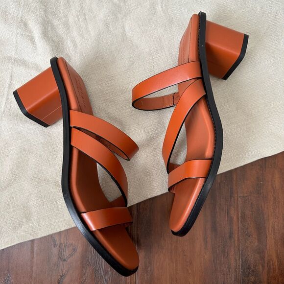 NWOB EVERLANE The Italian Leather Tourist Heel Sandals in Adobe Brown - Picture 5 of 12